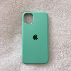 Apple iPhone 11 Case in Fresh Mint
